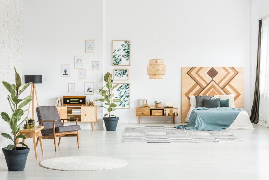 White minimalist bedroom